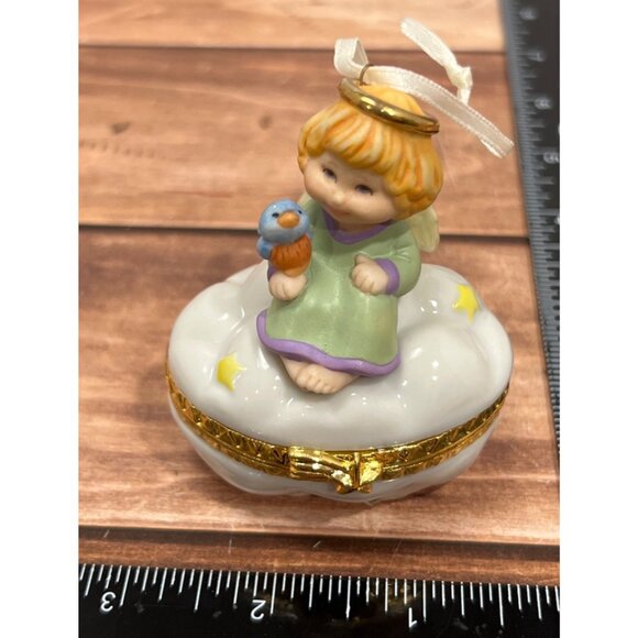 HALLMARK ORNAMENT QX6877 LITTLE CLOUD KEEPER PORCELAIN BY TAMMY HADDIX ANGEL - Picture 5 of 11